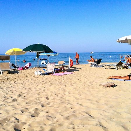 Апартаменты Terrazza Sul Mare Вилланова-ди-Остуни Экстерьер фото