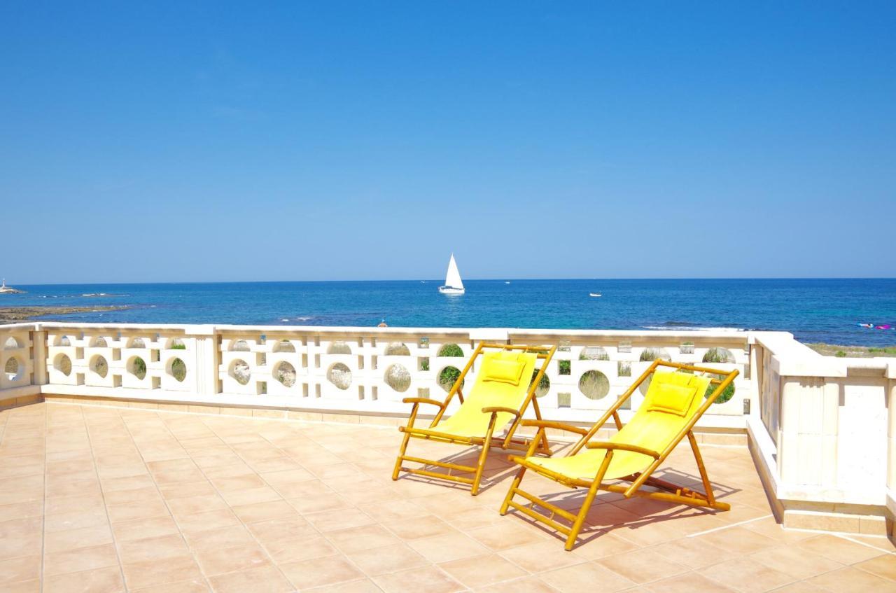 Апартаменты Terrazza Sul Mare Вилланова-ди-Остуни Экстерьер фото